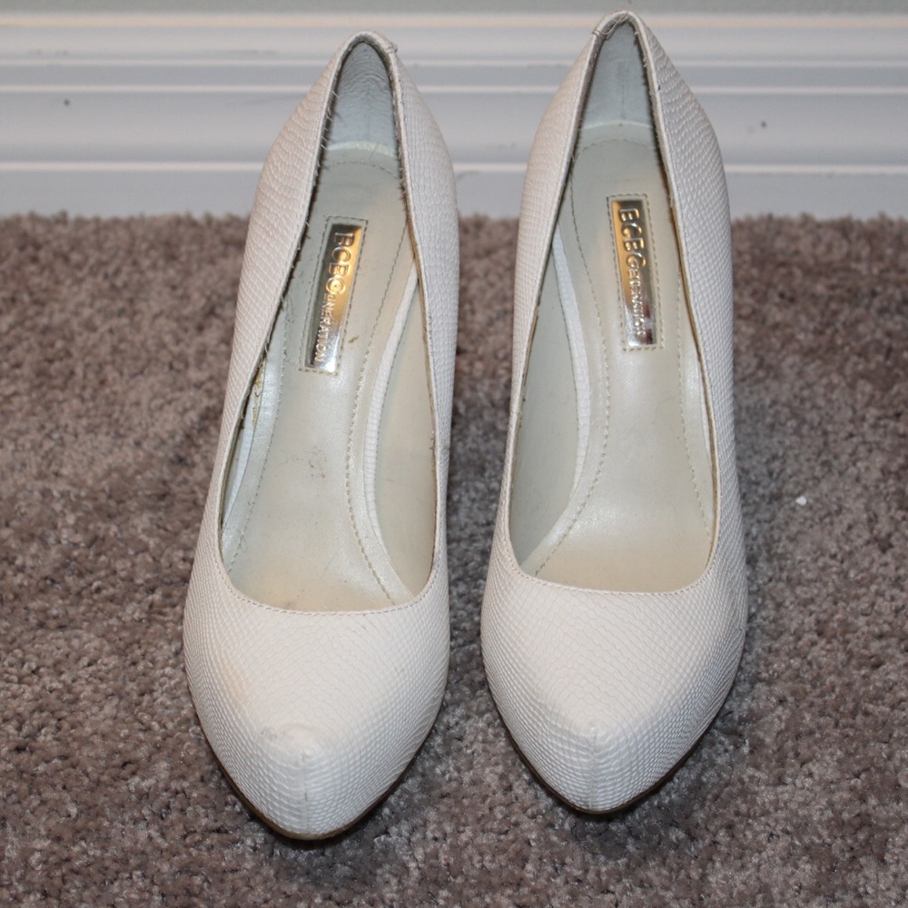 High Heels - Picture 2 of 2